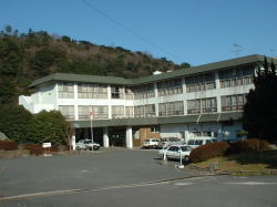 �ʕ{�@����ۗ{�����h