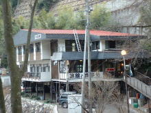 �V�i�����͂��j����