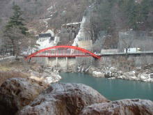 �E�ɍ���19���@�Ԃ�����n��