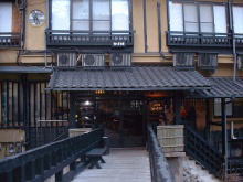 �V���ٓ����